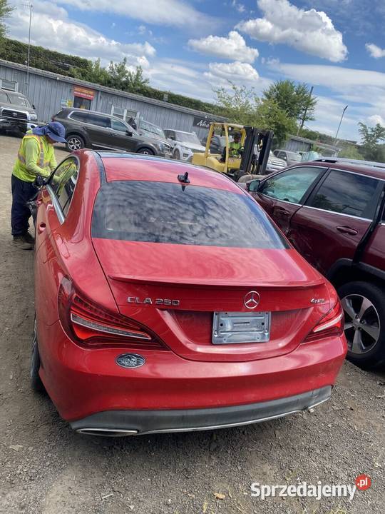 Mercedes CLA 2018 4Matic uszkodzony w drodze do