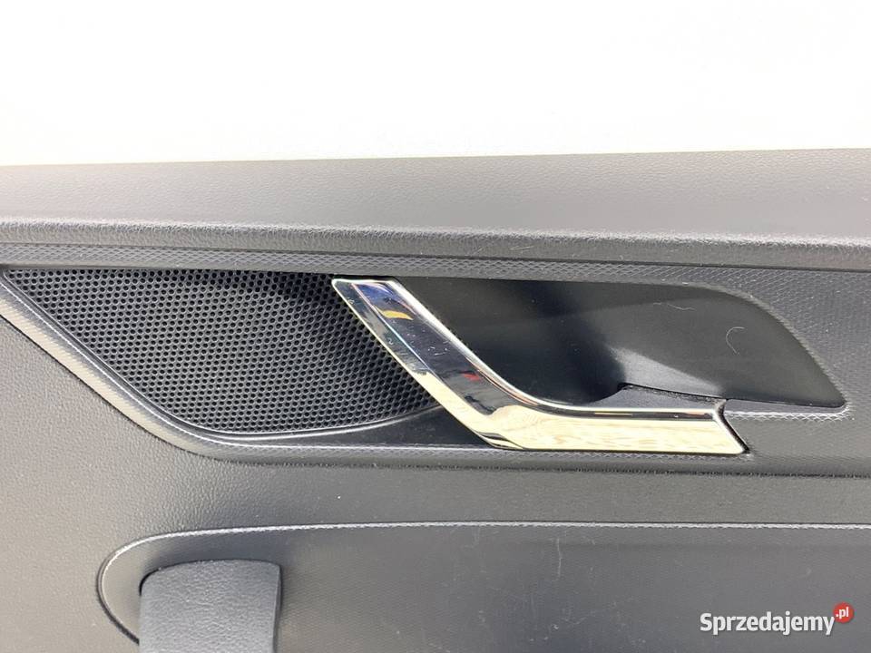 BOCZEK DRZWI PRAWY PRZÓD SKODA RAPID Hatchback osobowe