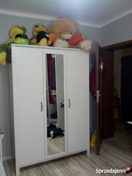 Szafa trzydrzwiowa marki IKEA model BRUSALI 131cm mazowieckie Izabelin C