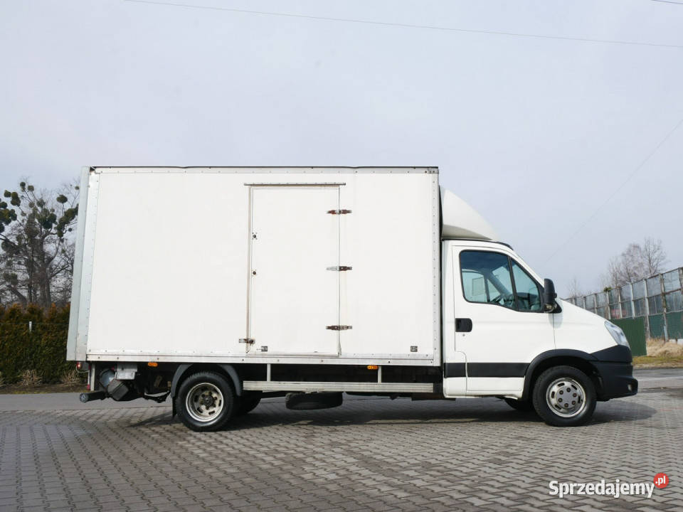 Iveco 35C 35C11 23HPI 106 Eu5 Kontener Bliźniak nieuszkodzony Goczałkowice-Zdrój
