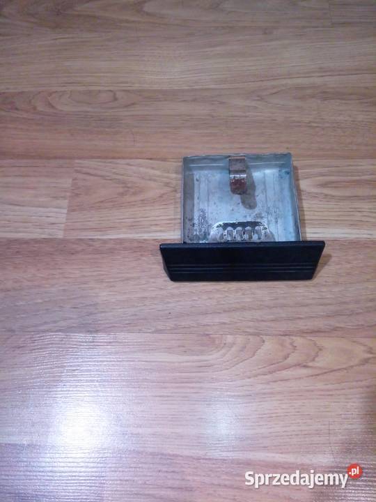 Skoda 100 deska rozdzielcza popielniczka śląskie