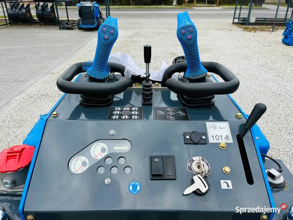 Nowa Ładowarka Rippa RS06 Silnik Kubota 3 nie Motoryzacja Złoczew