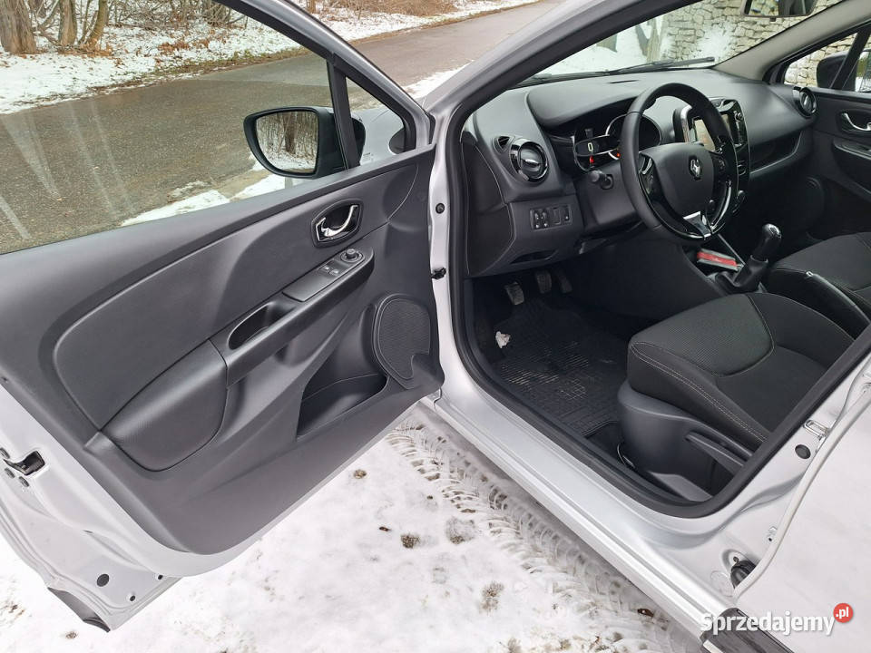 Renault Clio 09 TCe Expression IV 2012