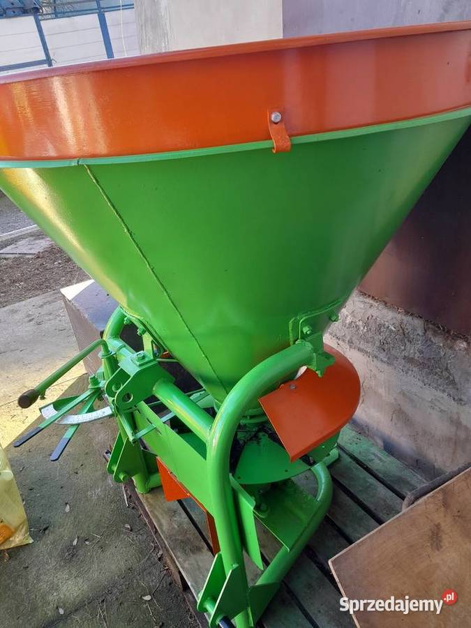 Rosiewacz do nawozów nowy Gnojnik