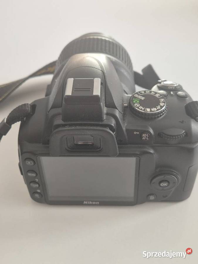 Aparat Nikon D3000