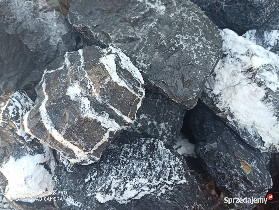 Kamień bryła Nero Venato Skała kamień ozdobny