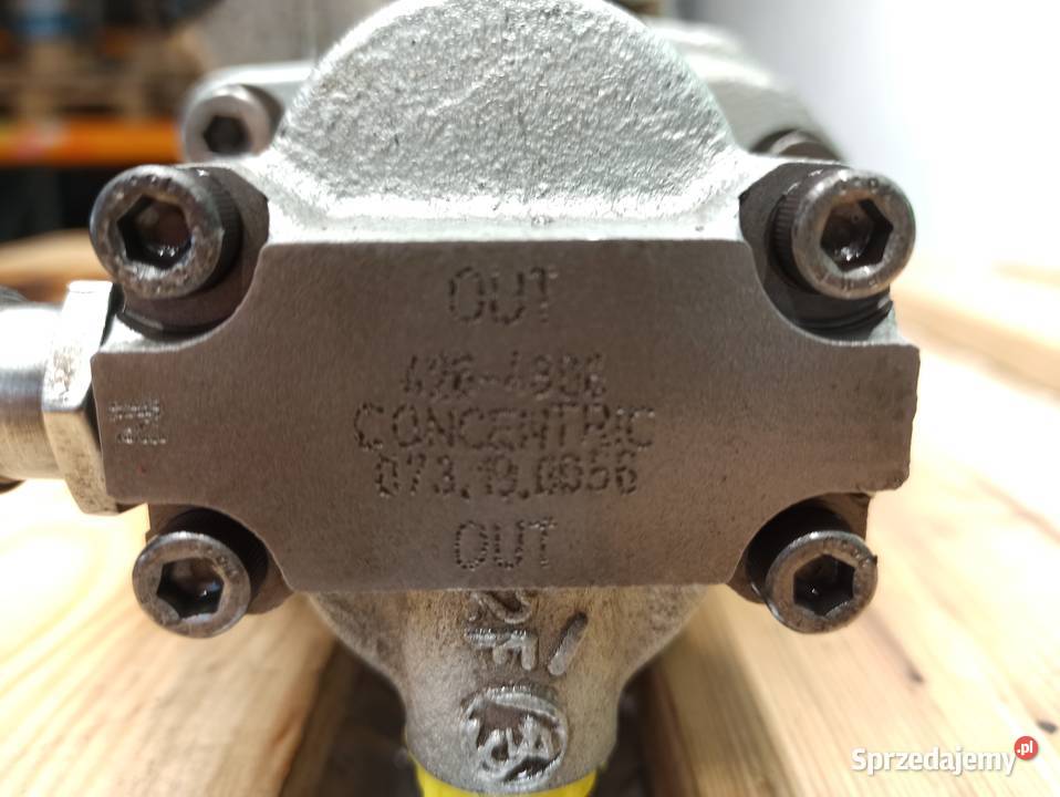 Pompa wtryskowa CAT C44 3240532 Wilkowo