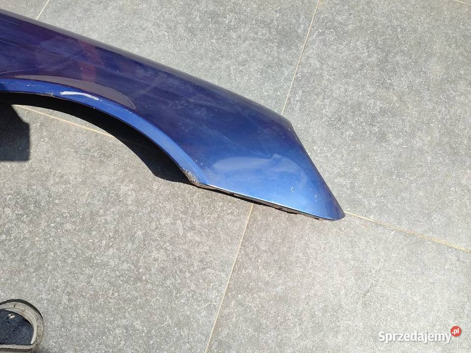 BŁOTNIK PRAWY PRZÓD MERCEDES CKLASA W 203 0005 Włoszczowa
