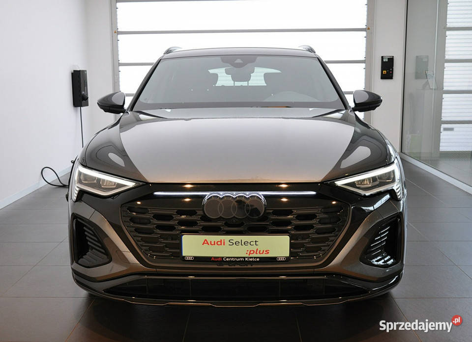 Audi Q8 etron 55 408 Sline ACC Pneumatyka Matrix gniazdo AUX Kielce