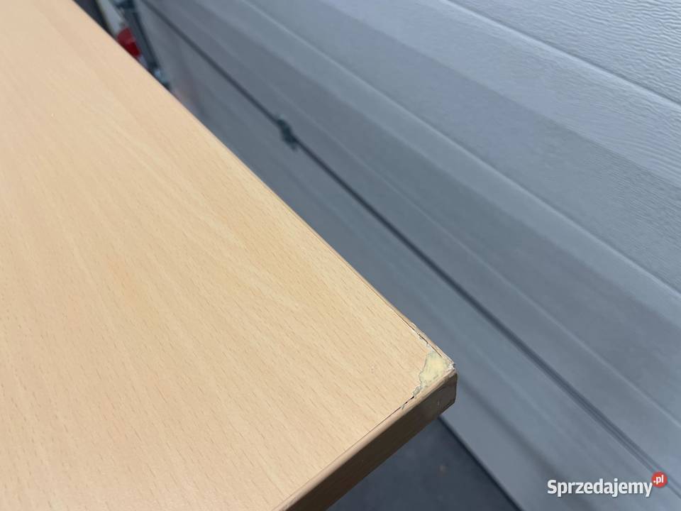 Biurko elektryczne Bene drobne uszkodzenie blatu Kraków