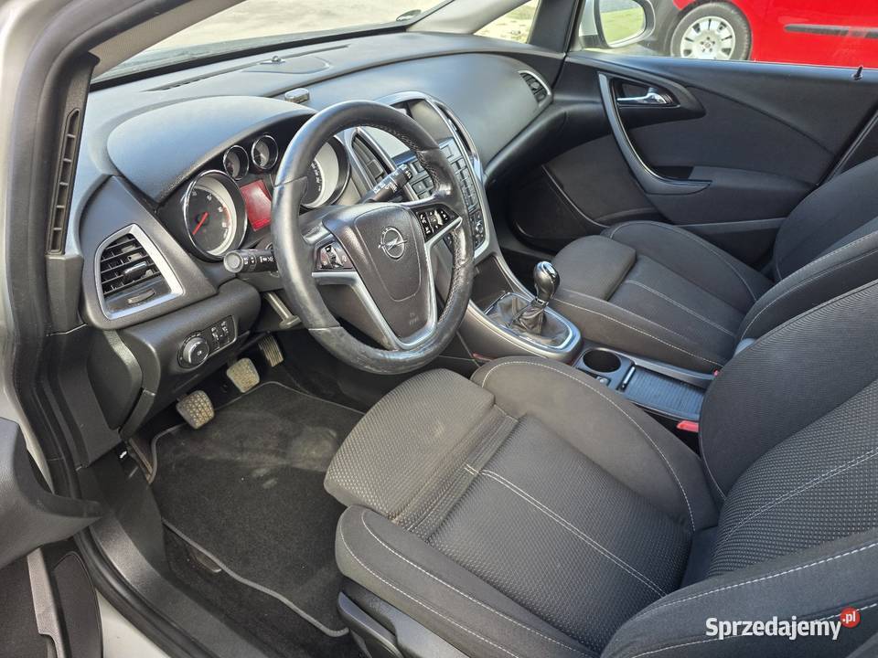 Opel Astra J 16 Cdti 2015 Klima Grzane fotele