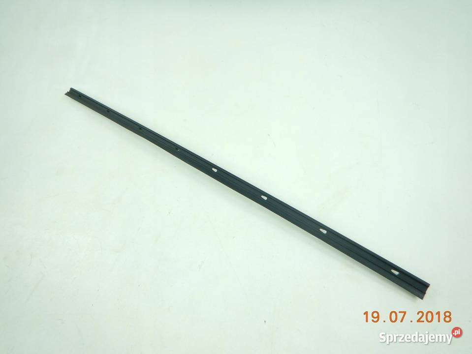 LISTWA SZYBY DRZWI LEWE SUZUKI SWIFT 8603