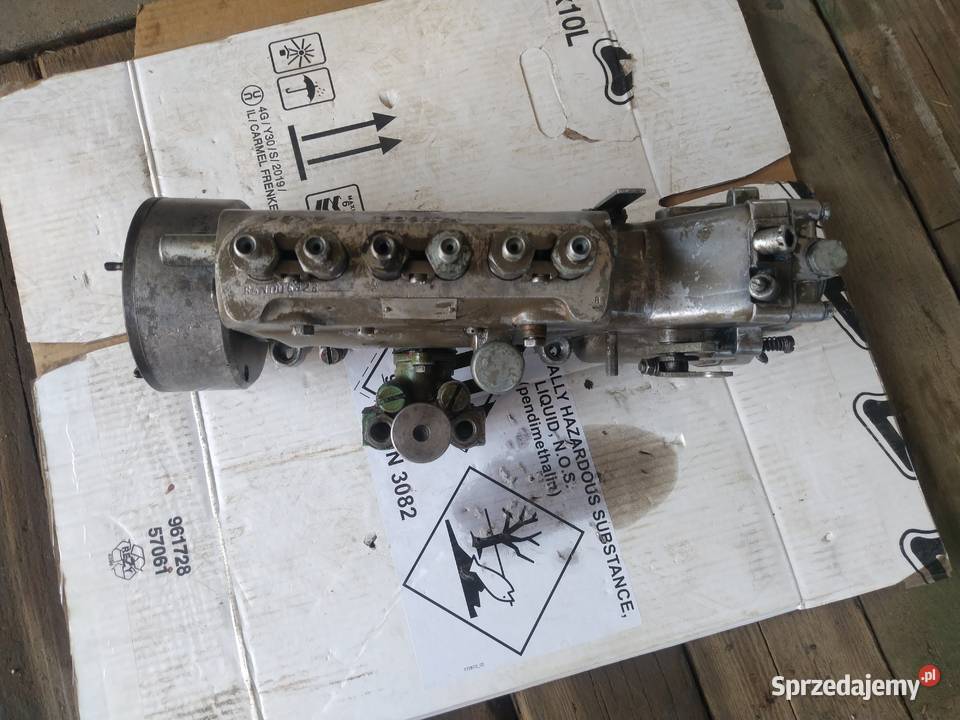 Sprzedam pompę wtryskową do Star200 Gręblin