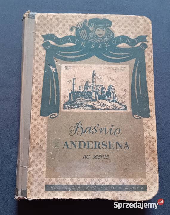 Teatr szkolny Baśnie andersena na scenie Nasza