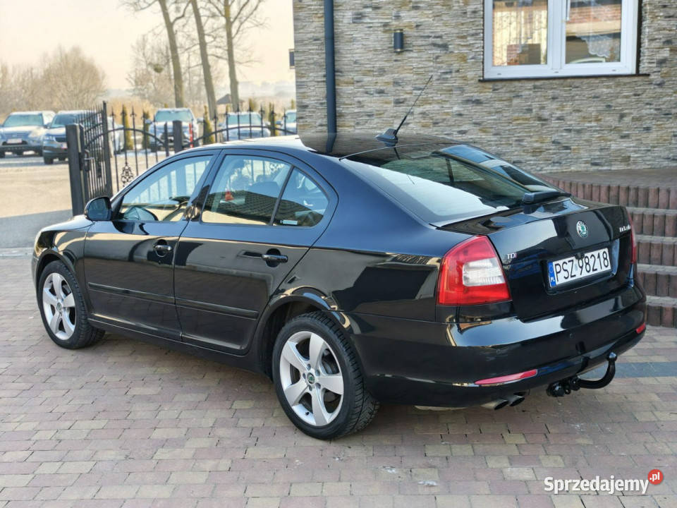 koda Octavia II 20042013 4/5 Sadlno