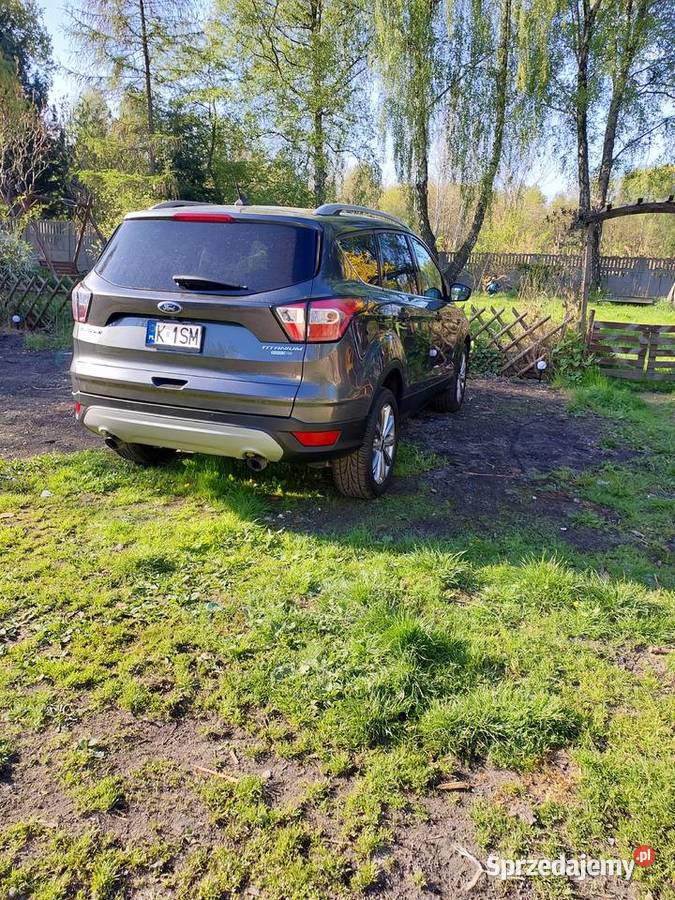 FORD ESCAPE TITANIUM 4X4 2l 243 2018r ZAMIENIĘ Z Rok produkcji 2018 Brwinów