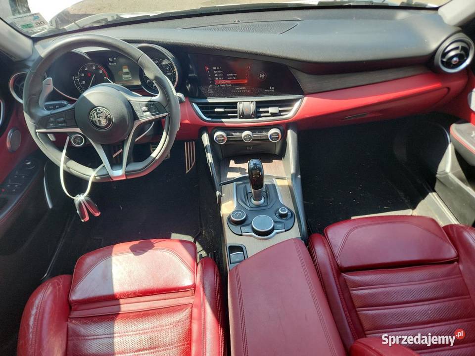 Alfa Romeo Giulia Ti 2017 benzyna