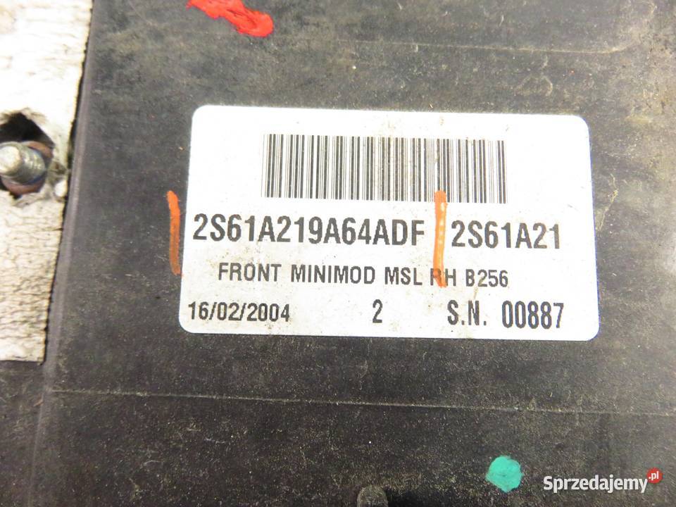 ZAMEK PRAWY PRZEDNI FORD FIESTA MK5 V