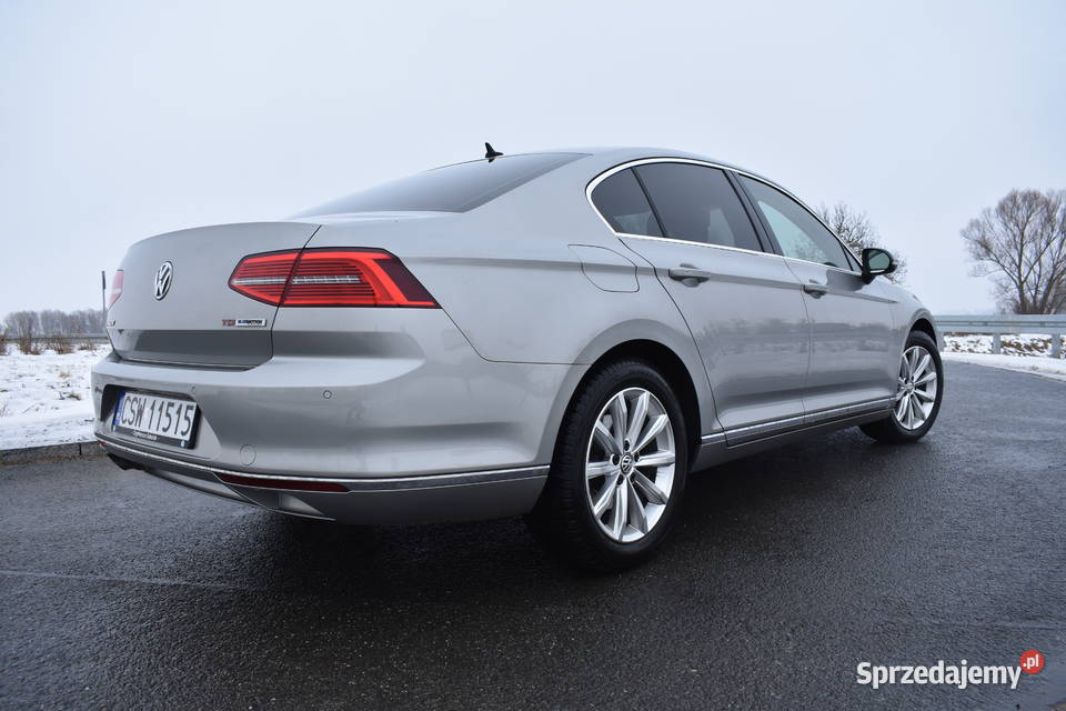 Volkswagen Passat B8 salon niski przebieg