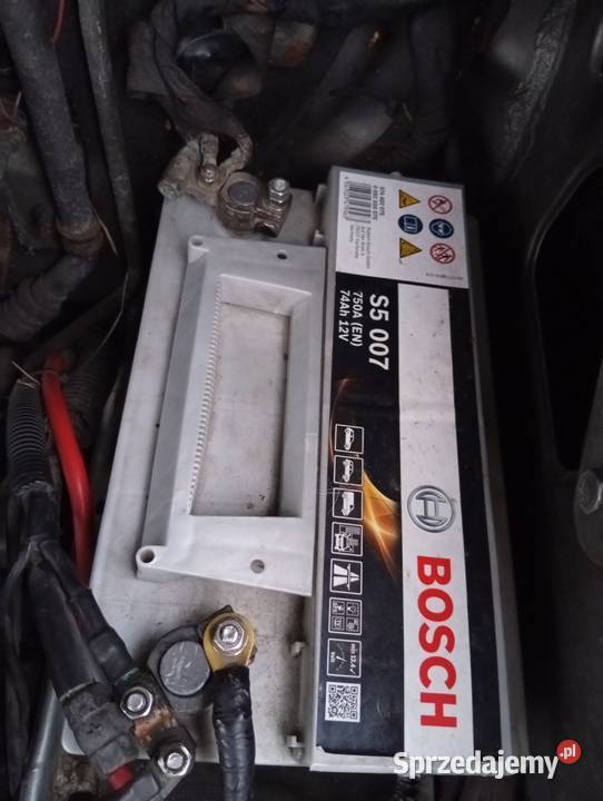 Akumulator Bosch 74 Ah 750 A sprzedam