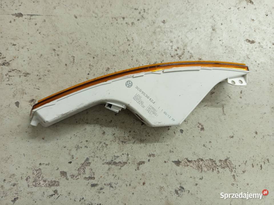 Kierunkowskaz prawy passat b6 orginalny Rzeszów