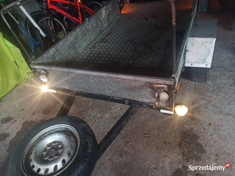 Przyczepka Niewiadów N410 wielkopolskie Kobylnica