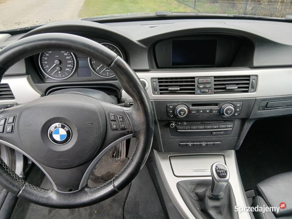 BMW 325xi 30 N53B30A manual xenon hak 218 4x4 Szczerbice