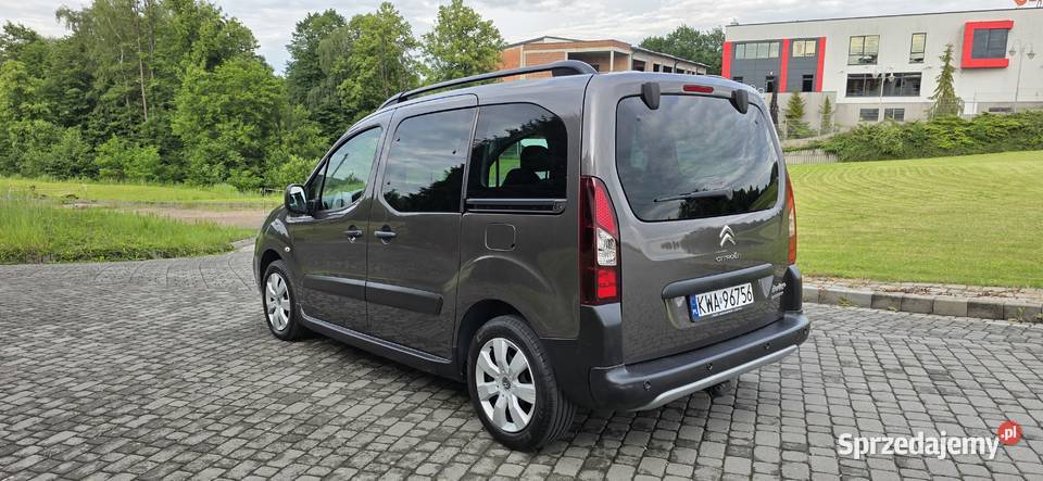 Peugeot Partner 16 HDI salon Polska pierwszy kupiony w polskim salonie Partner Wadowice sprzedam