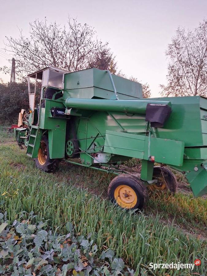 Kombajn Volvo 800 Perkins 4 cylindry
