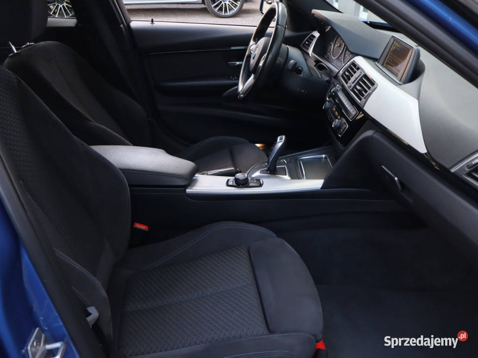 BMW 3 318 i światła przeciwmgielne śląskie Katowice