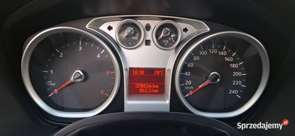 Sprzedam Ford Kuga 20 tdci dobrze zadbany i