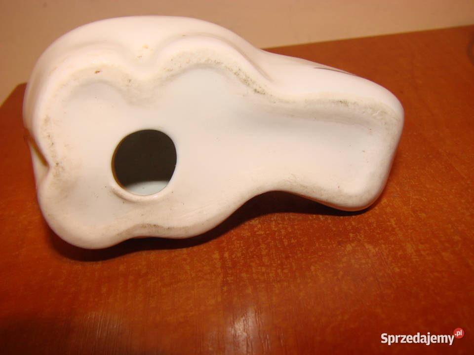 Hipopotam mała biała figurka PRL Pruszcz Gdański