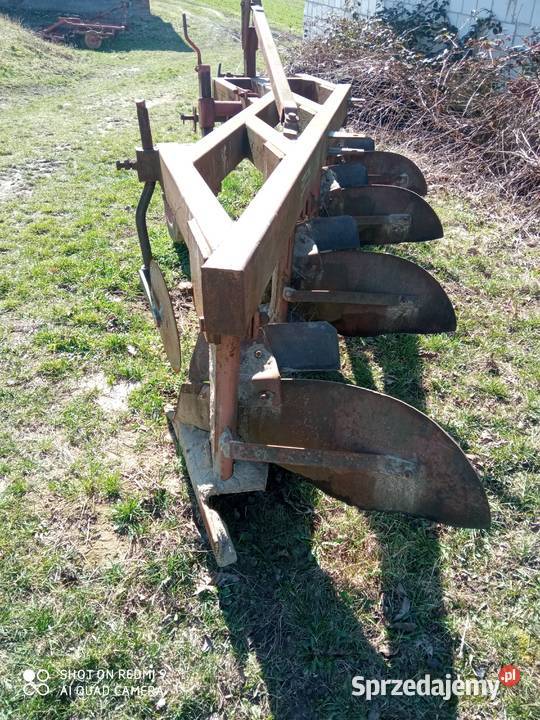 Pług 4x40 nieuszkodzony Garbów