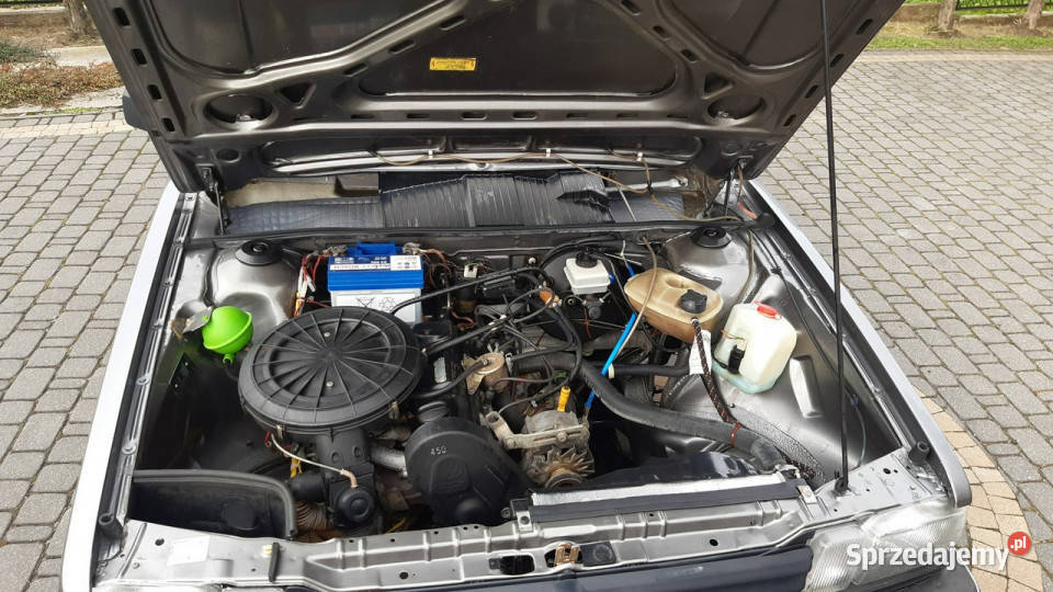 Volkswagen Passat 18 GL kolekcjonera B2 19811987 Passat Bachowice