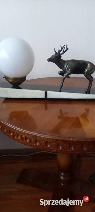 Lampka z jeleniem w stylu Art Deco