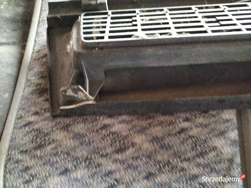 ATRAPA GRIL SEAT TOLEDO 9195 Karoseria