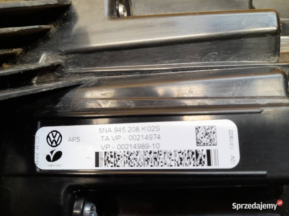 VW TIGUAN II 2 IQ LIGHT LIFT LED LAMPA PRAWA Lampy tylne