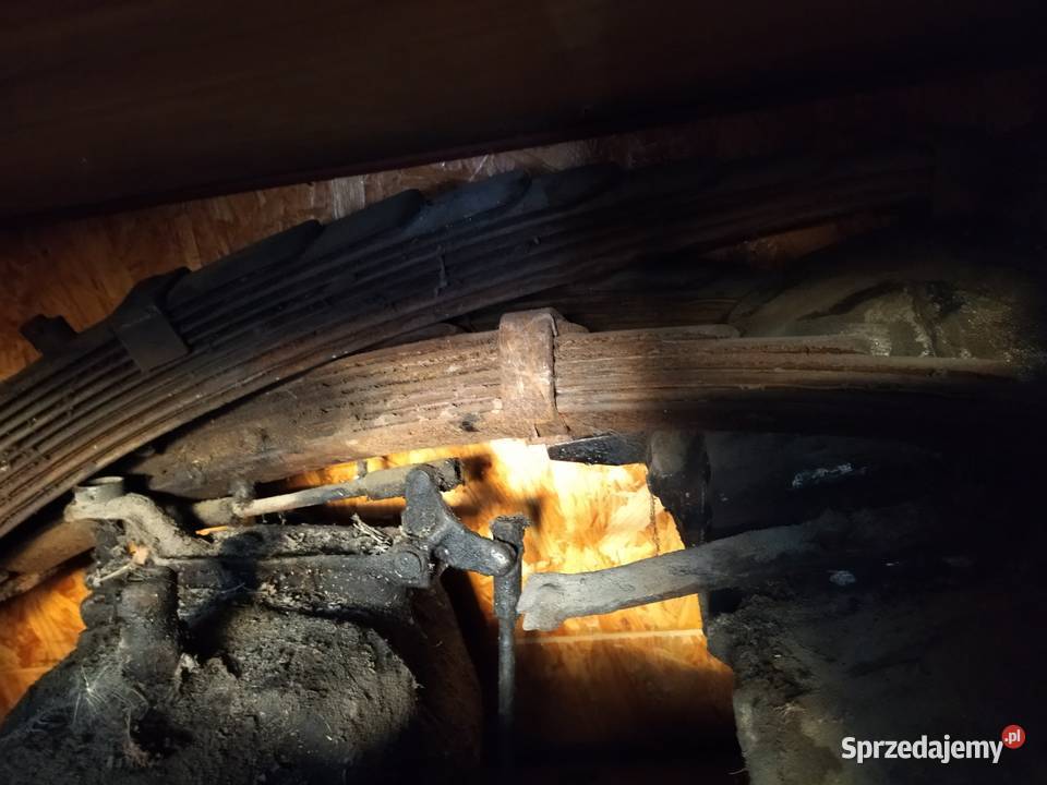 Resory Syrena Tłuszcz