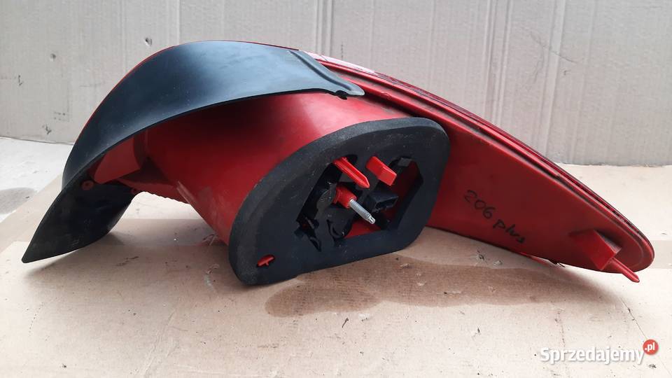 lampa tylna prawa lewa PEUGEOT 206 206 plus 3 i Motoryzacja Dębno sprzedam