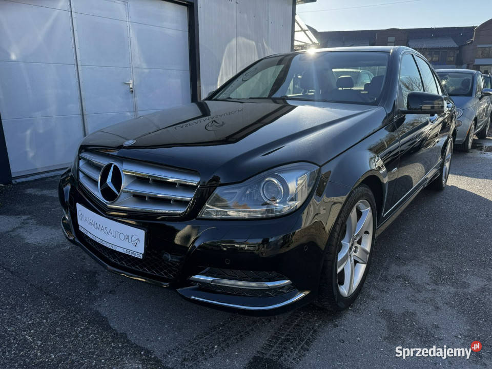 Mercedes C 180 RatyZamiana Gwarancja Avangarde Gdów sprzedam