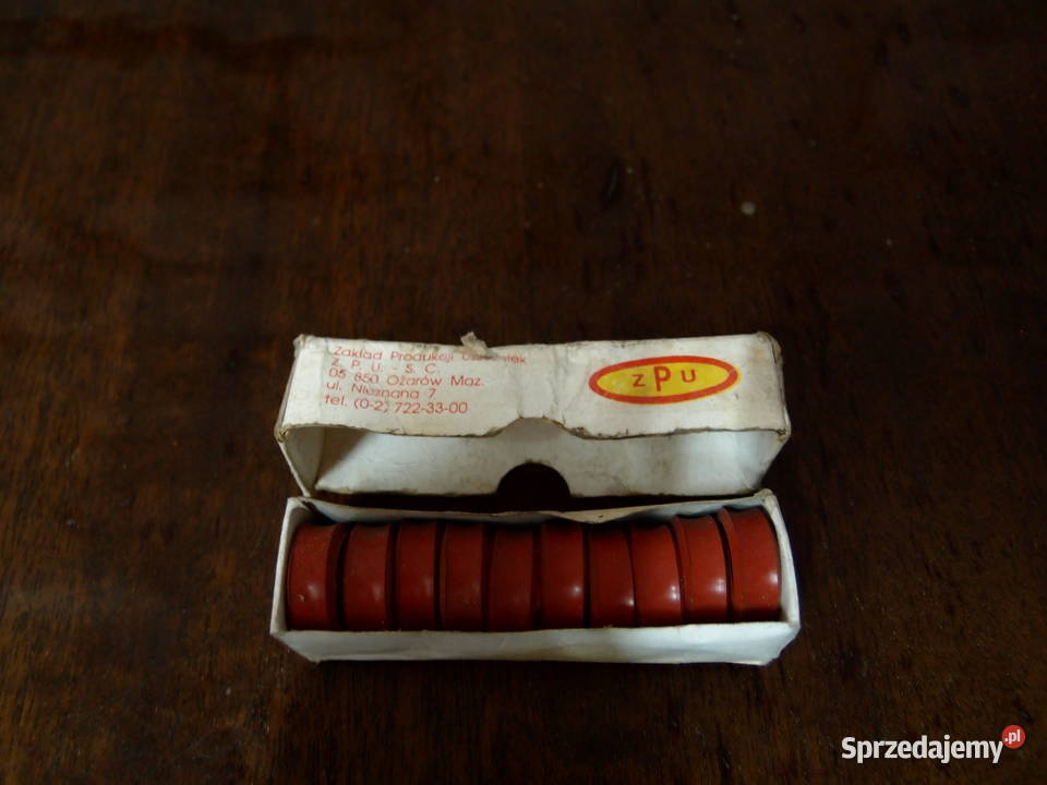 Pierścień uszczelniający Fiat 126p komplet 10 osobowe Motoryzacja Łódź