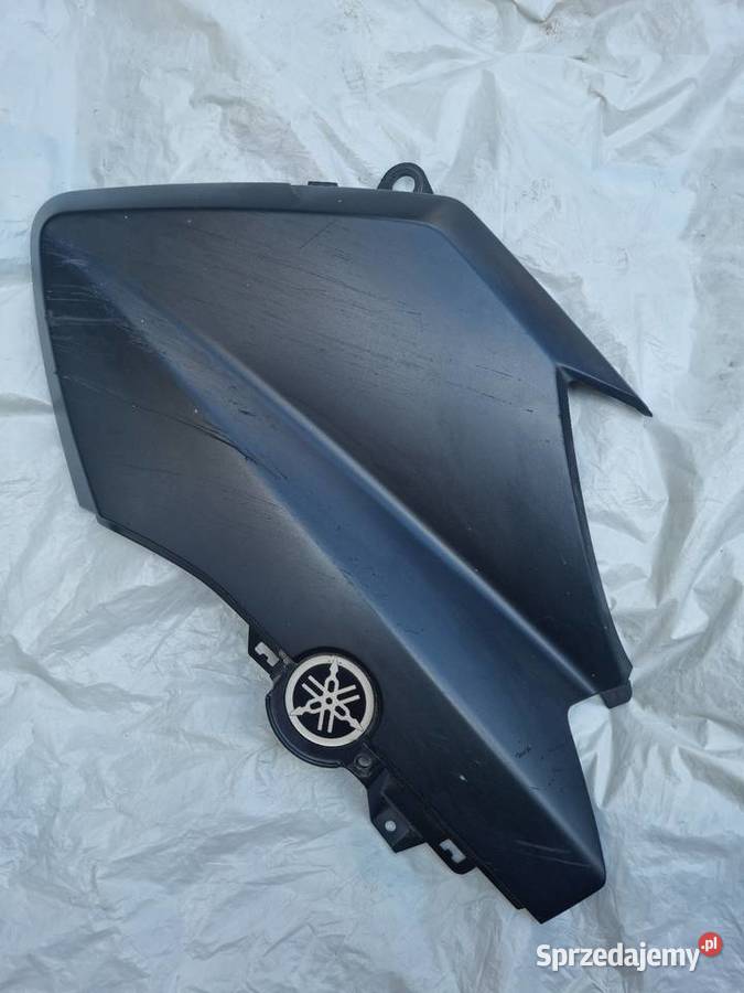Czacha bok owiewka P Yamaha X 125 250 400