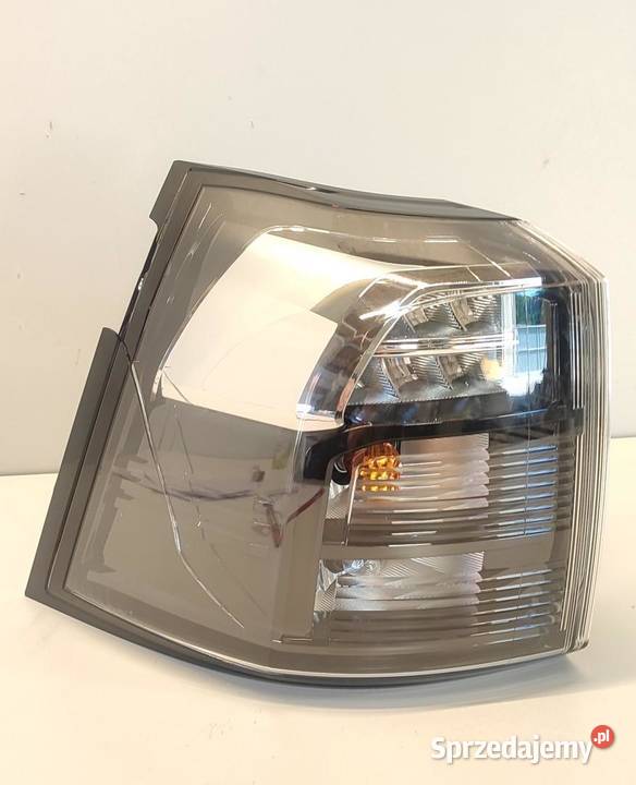 SUZUKI SX4 SCROSS LAMPA LEWY TYŁ 3567063T00 sprzedam