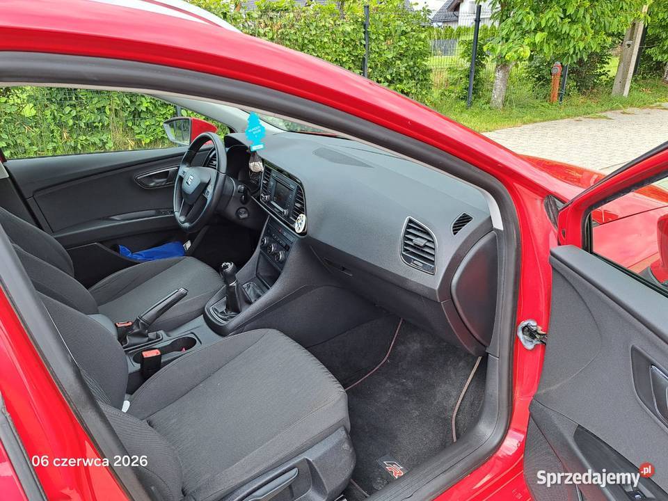 Seat Leon 16 tdi salon full led tempomat 105KM Legnica