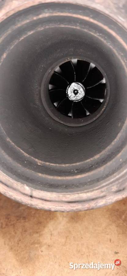 TURBOSPRĘŻARKA TURBINA BMW E60 E81 E87 E90 E91 osobowe Mielęcin