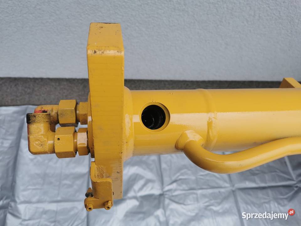 Cylinder hydrauliczny wysuwu Manitou MLT 62575h sprzedam