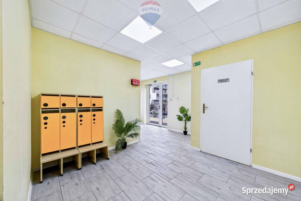 Na sprzedaż lokal usługowy pow 14461 m 144m2 lubuskie Zielona Góra
