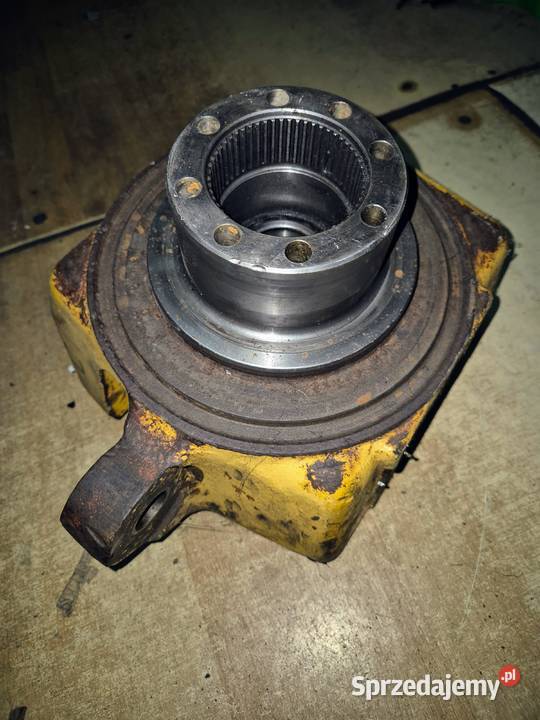 Zwrotnica lewa CAT 428C 432D ZF używana stary Części maszyn i innych pojazdów śląskie