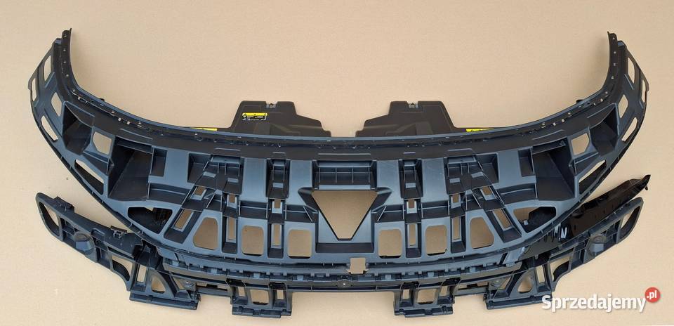 SEAT CUPRA BORN WZMOCNIENIE GRILLA ZDERZAKA Zderzaki Bieleń