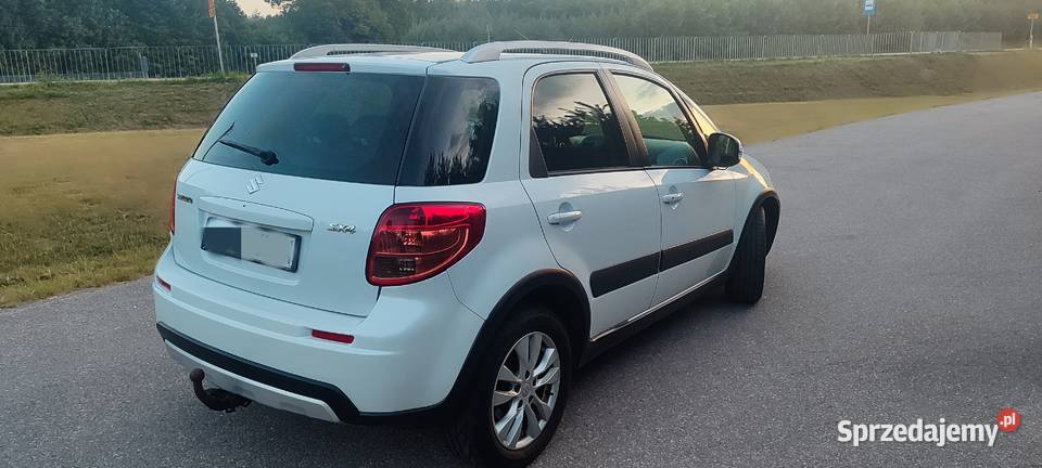 Suzuki SX4 16 benzyna 2013r mazowieckie Lipsko